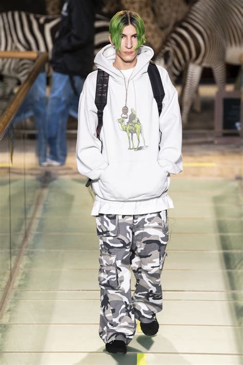 vetements inspired